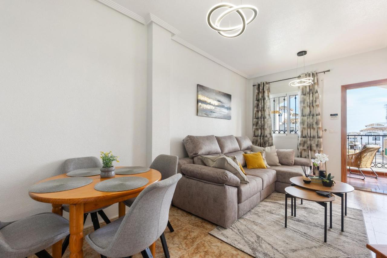 Cb Living - Homely Apartment Cinuelica, Punta Prima Dehesa de Campoamor  Екстер'єр фото
