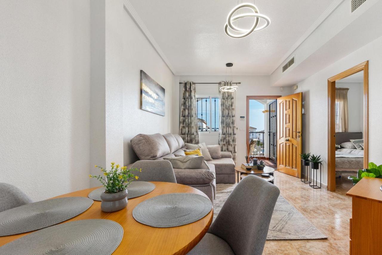 Cb Living - Homely Apartment Cinuelica, Punta Prima Dehesa de Campoamor  Екстер'єр фото