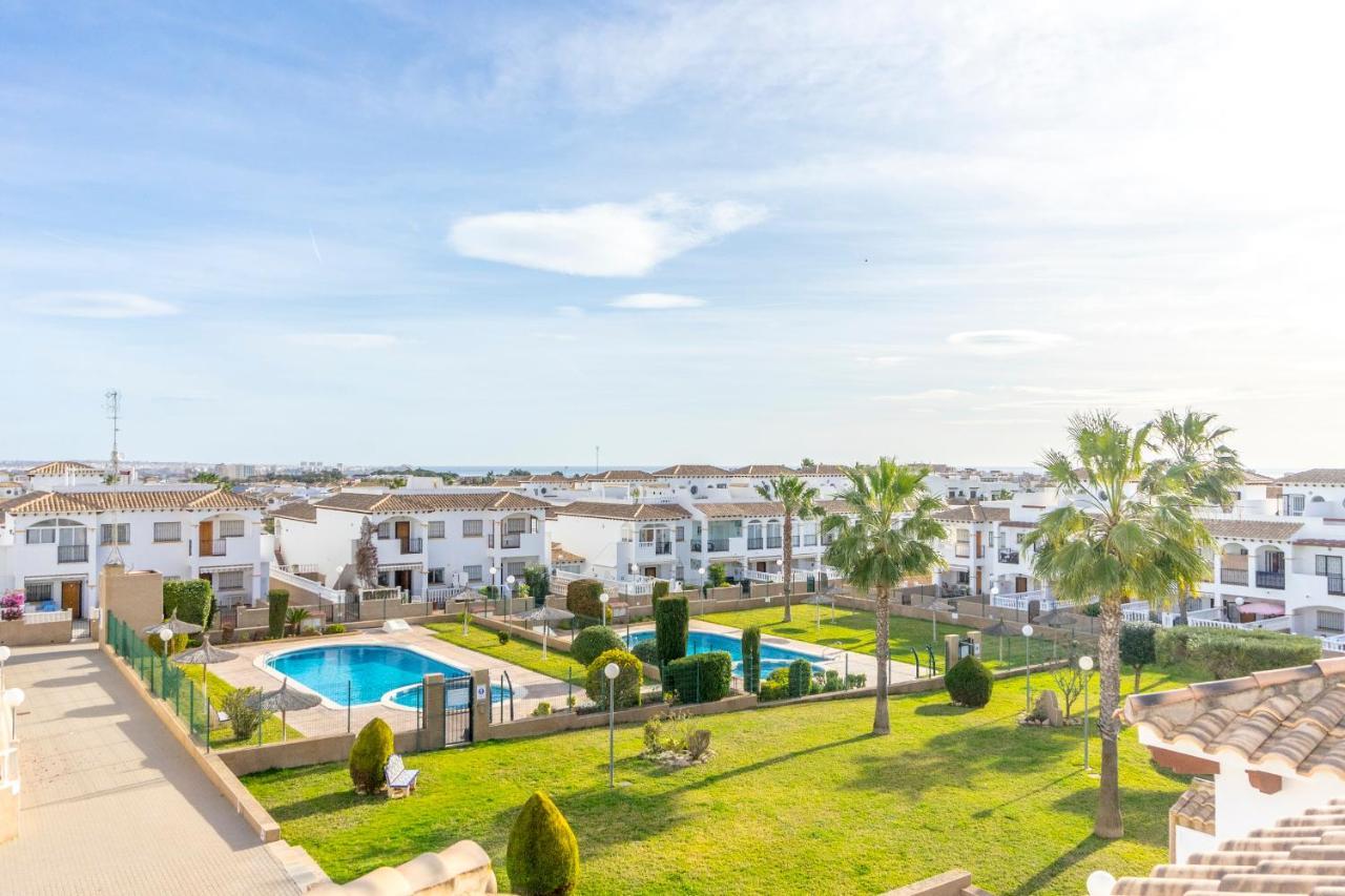 Cb Living - Homely Apartment Cinuelica, Punta Prima Dehesa de Campoamor  Екстер'єр фото
