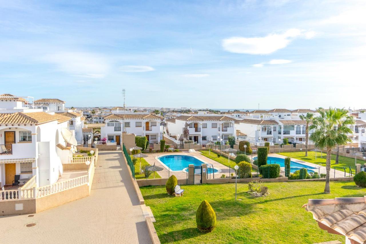 Cb Living - Homely Apartment Cinuelica, Punta Prima Dehesa de Campoamor  Екстер'єр фото