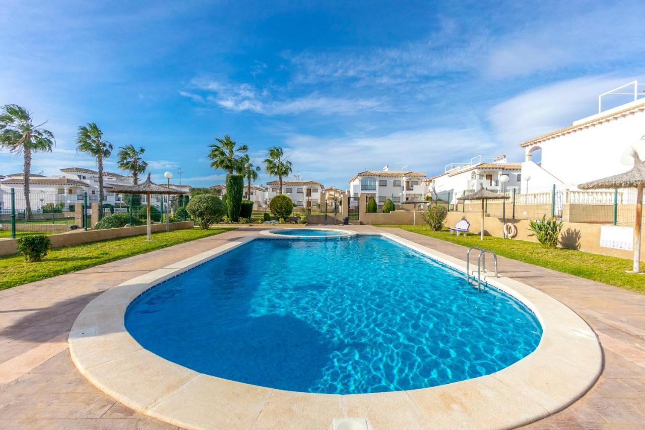 Cb Living - Homely Apartment Cinuelica, Punta Prima Dehesa de Campoamor  Екстер'єр фото